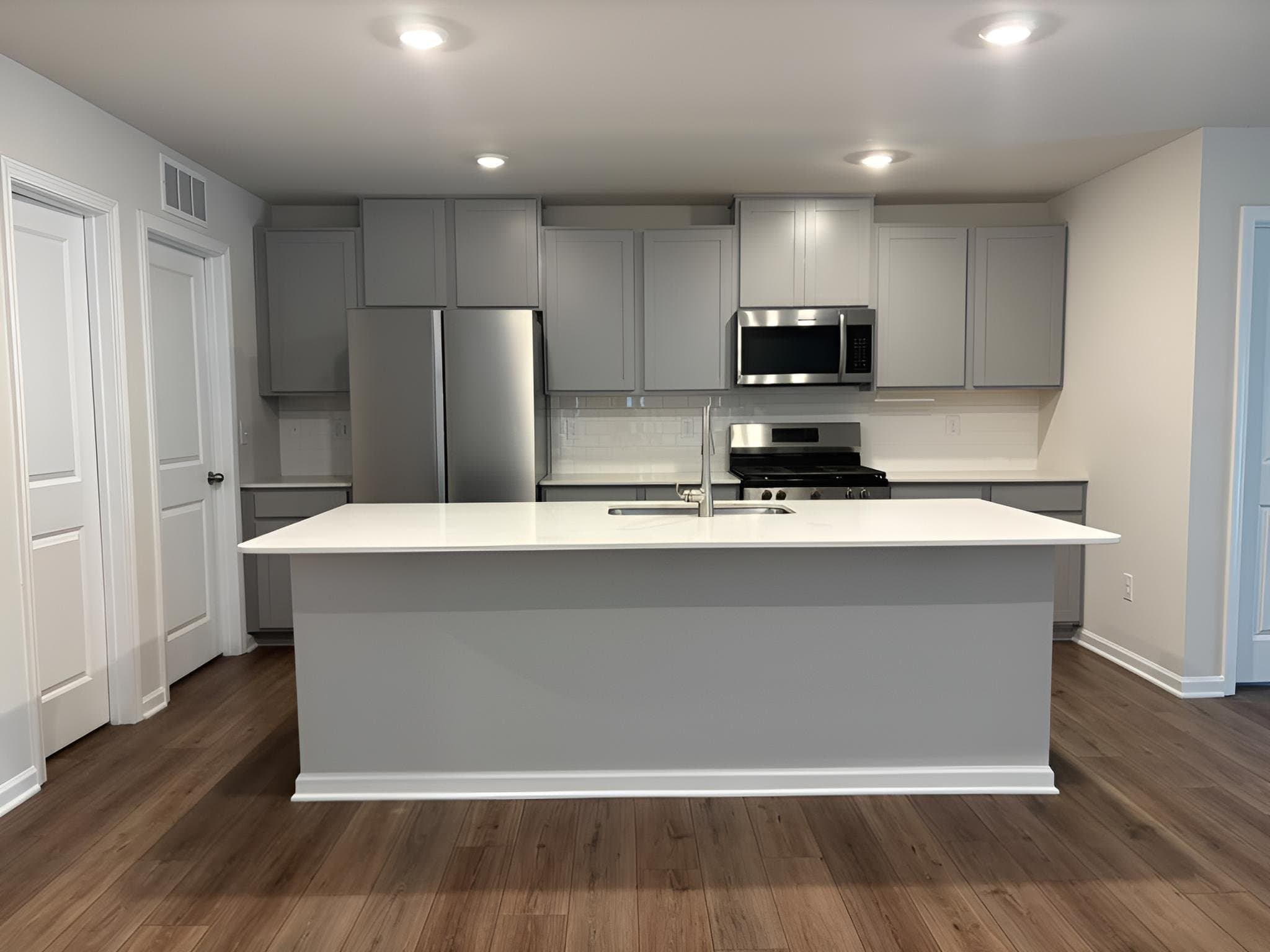 Charlotte House: 10155 Chatham Run Ln