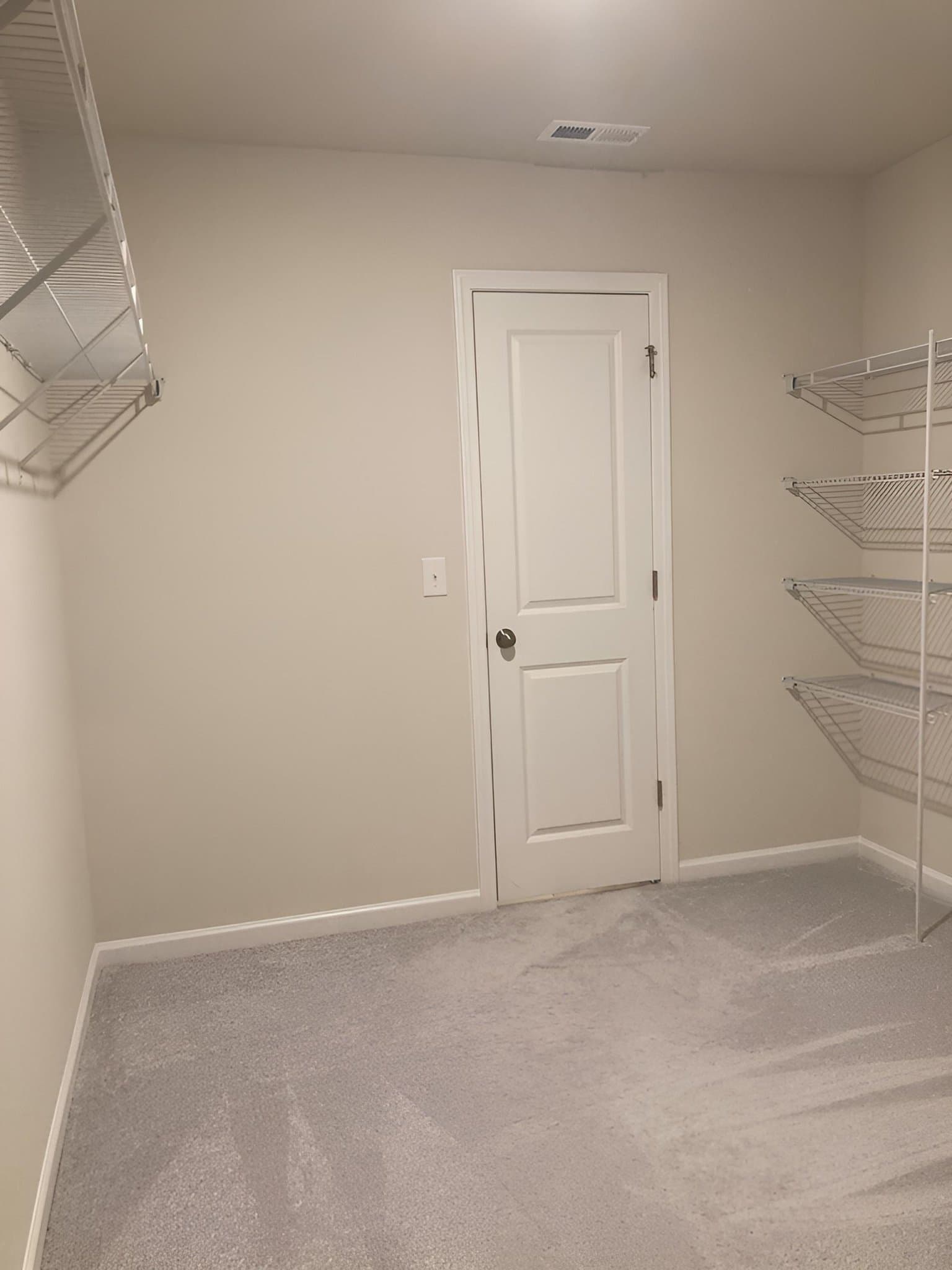 Charlotte House: 10155 Chatham Run Ln