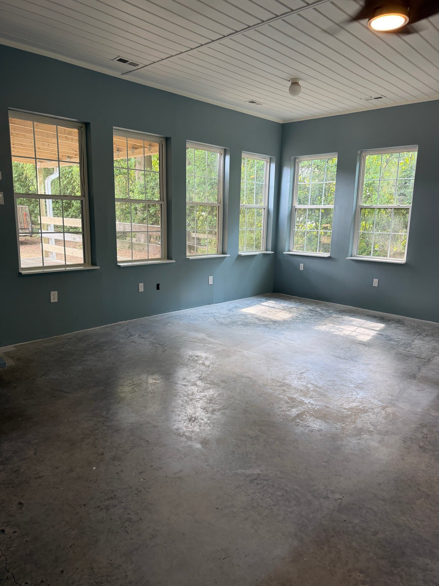 Angier House: 122 S Pleasant St.