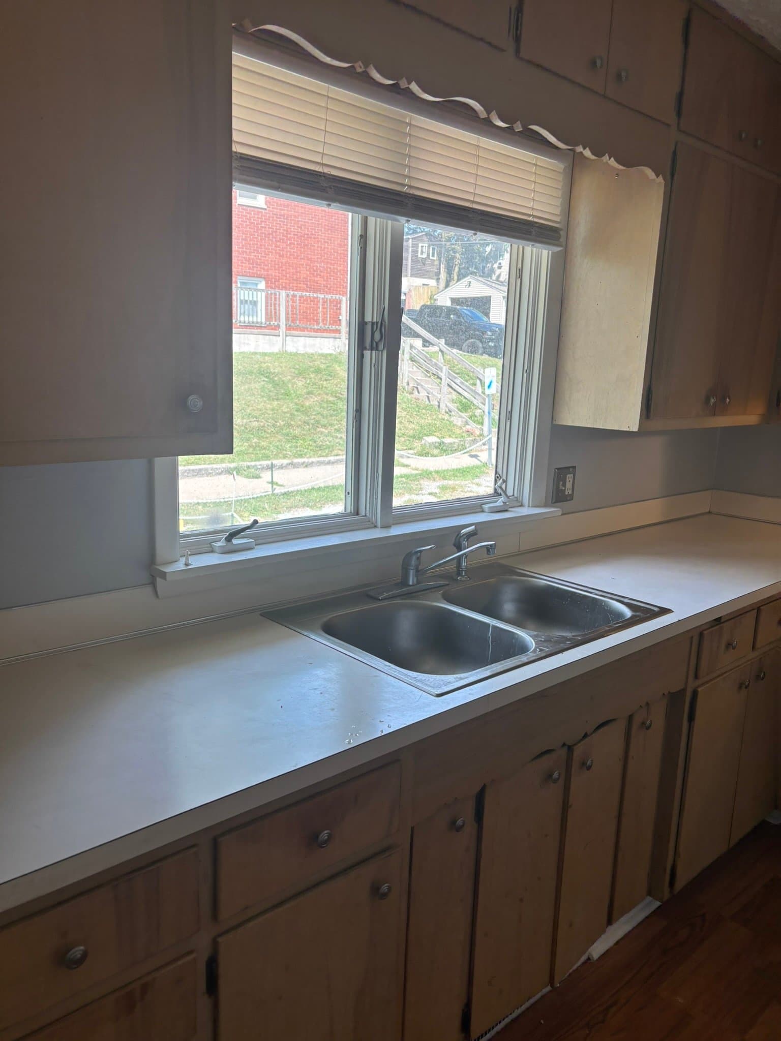 Moline Townhome: 1821 13th Ave