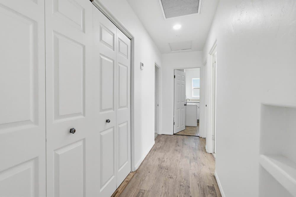 La Mesa House: 7865 Quince St