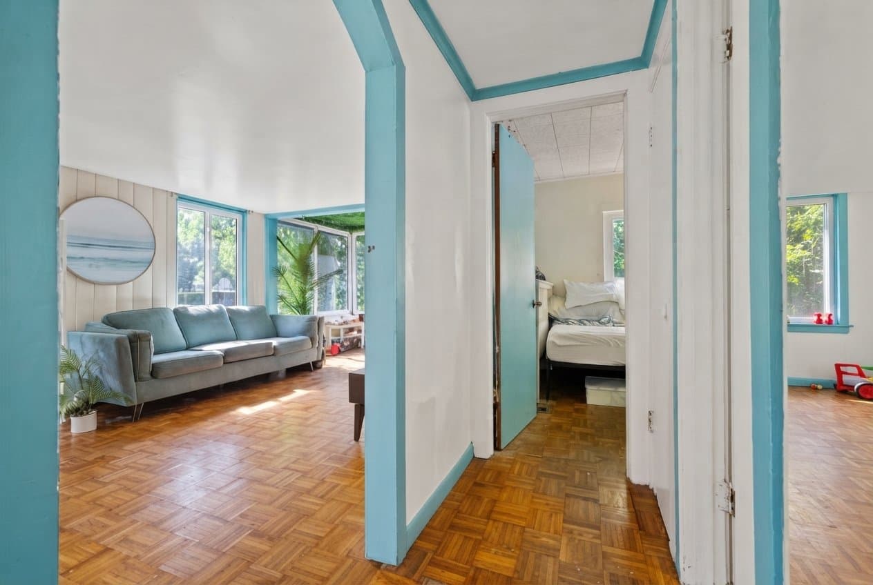 Saint Petersburg House: 5401 21st Ave S