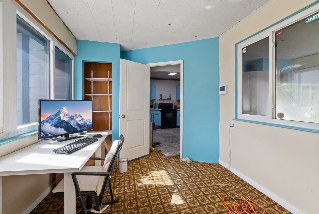 Saint Petersburg House: 5401 21st Ave S