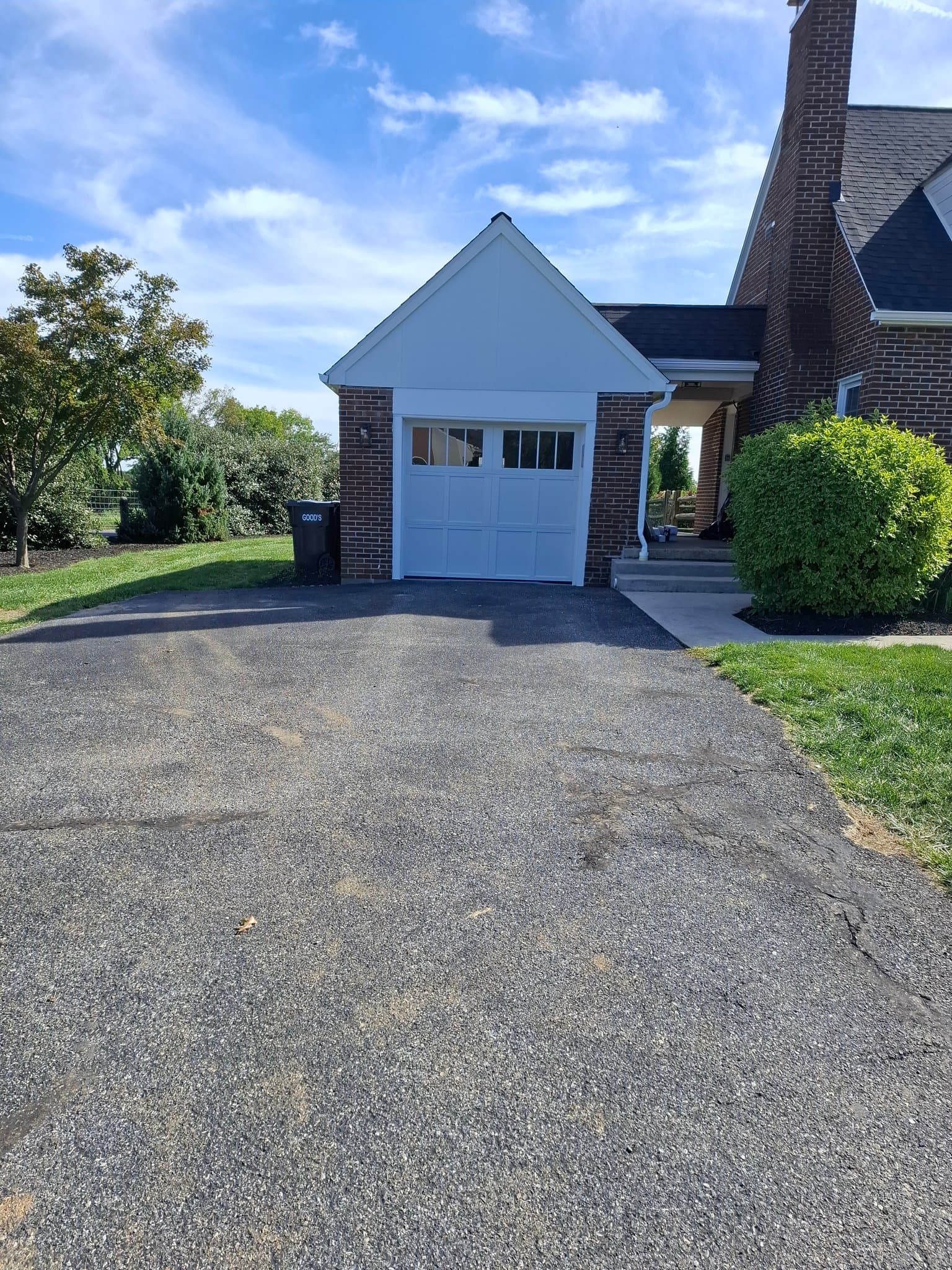 Lancaster House: 864 Eden Road