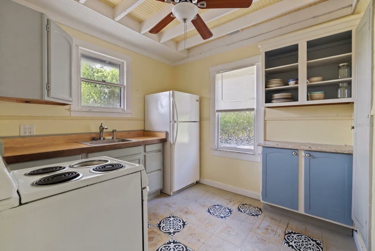 Gulfport House: 2019 54th street south