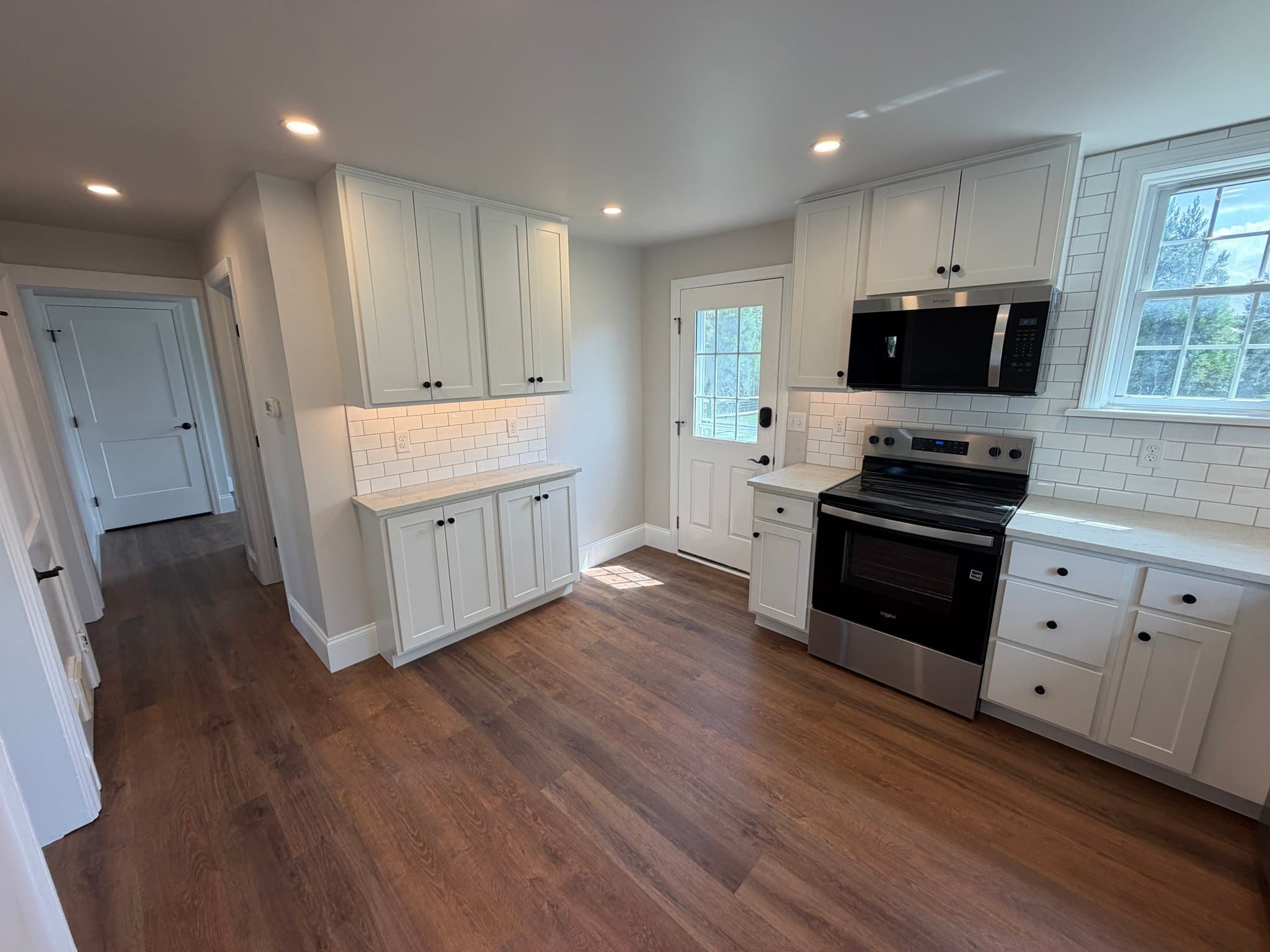 Lancaster House: 864 Eden Road