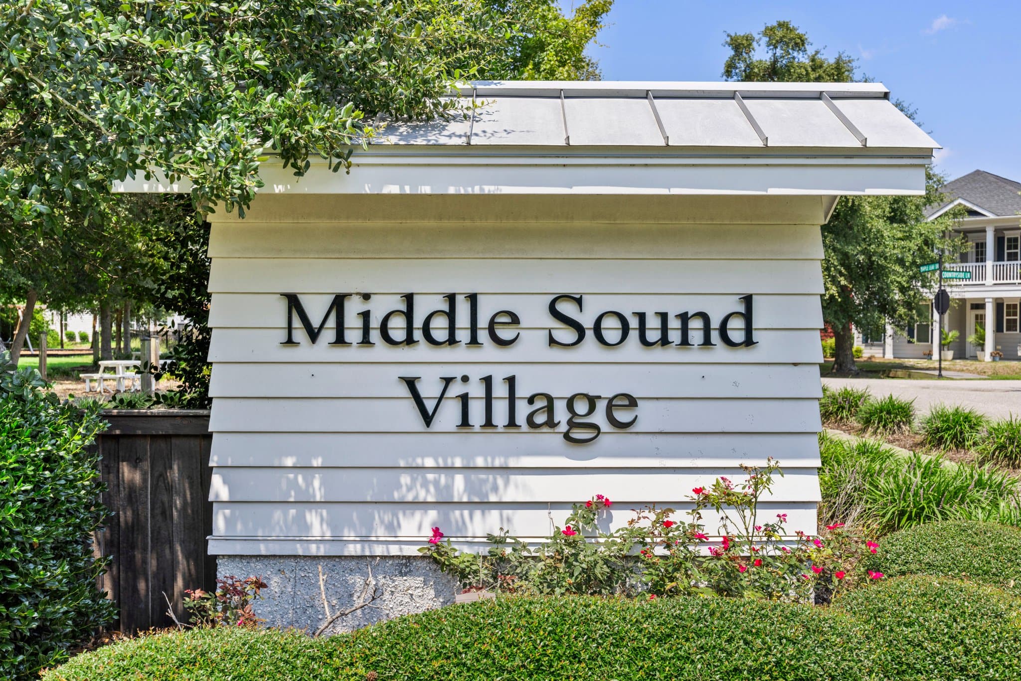 Wilmington House: 636 Countryside Ln