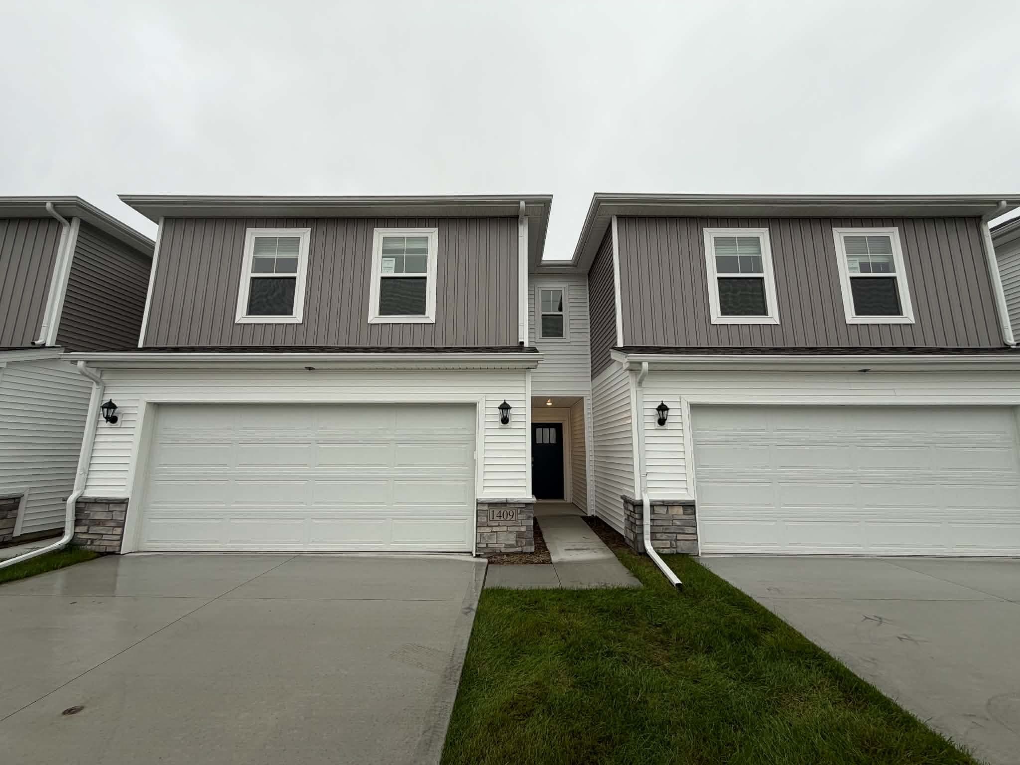 Ankeny Townhome: 1405 NE 59th Ln