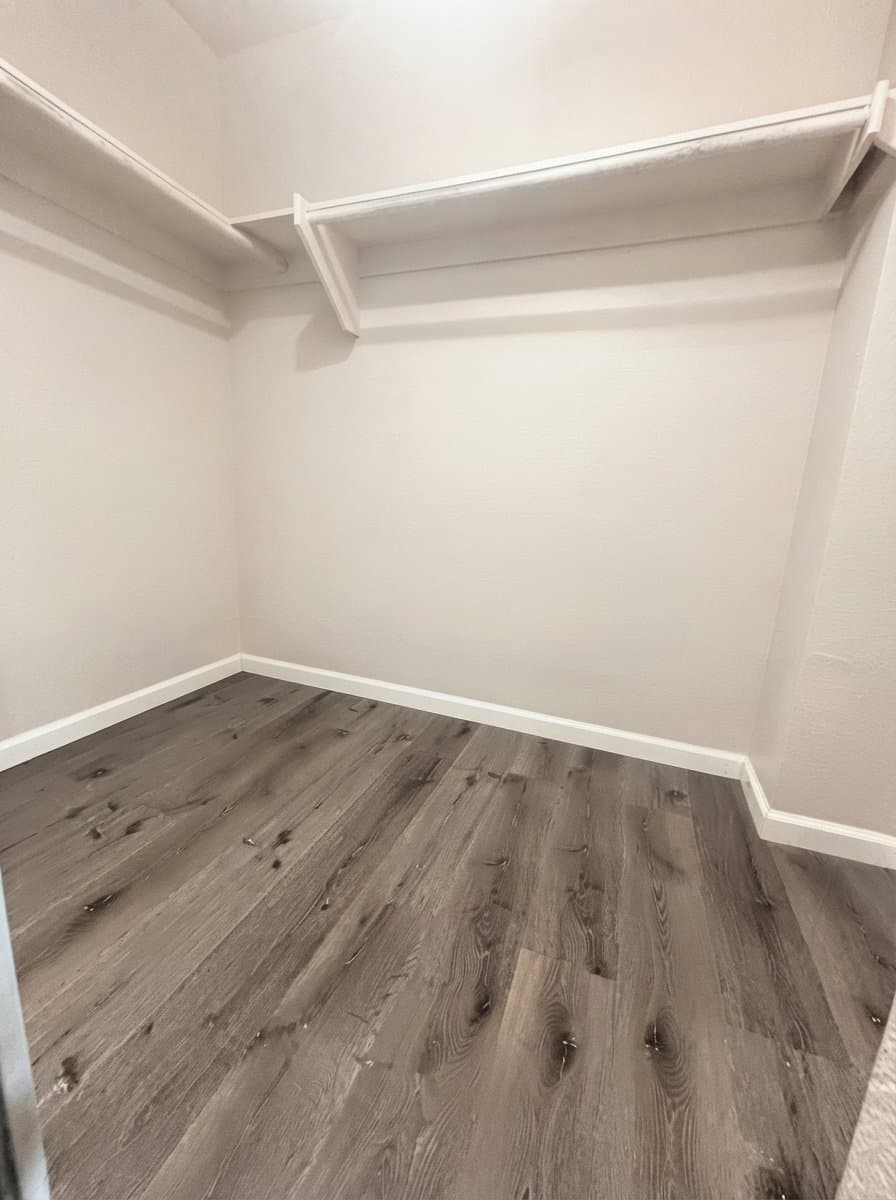 El Cajon Townhome: 547 Hart Dr