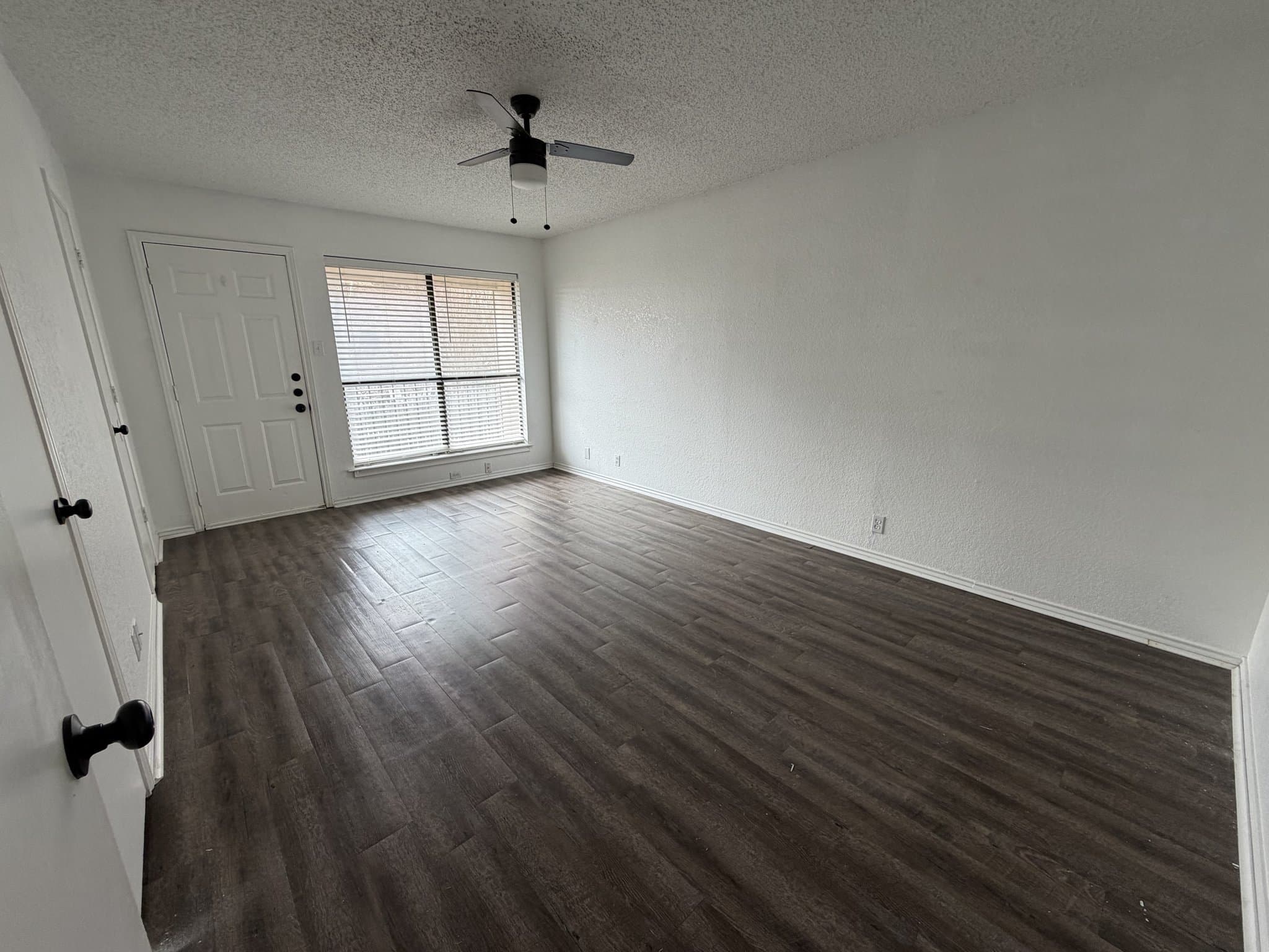 Benbrook Multiplex: 220 Vista Way