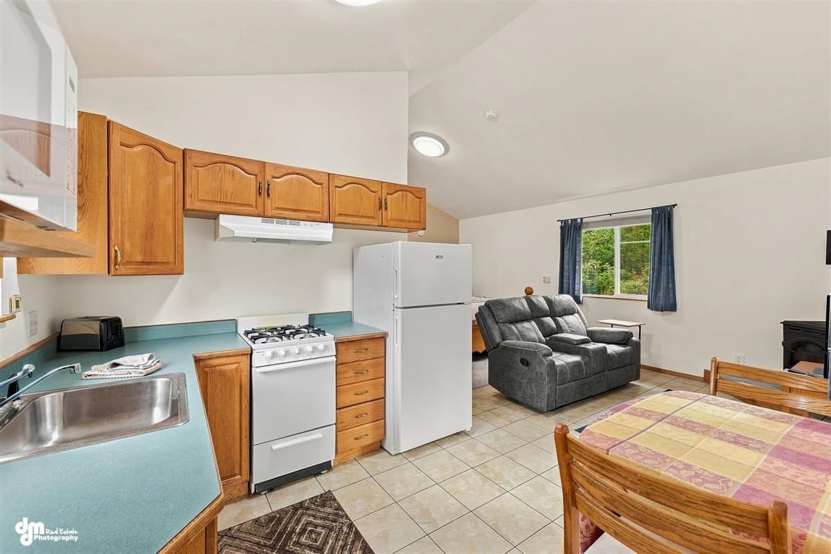 Wasilla Multiplex: 6830 E Toller Court
