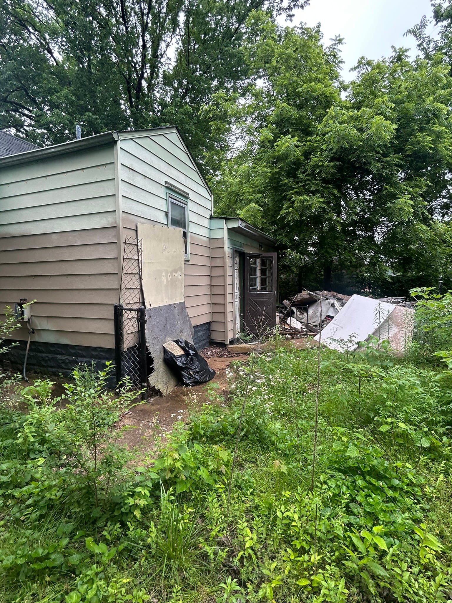 Sauget House: 17 Cahokia St