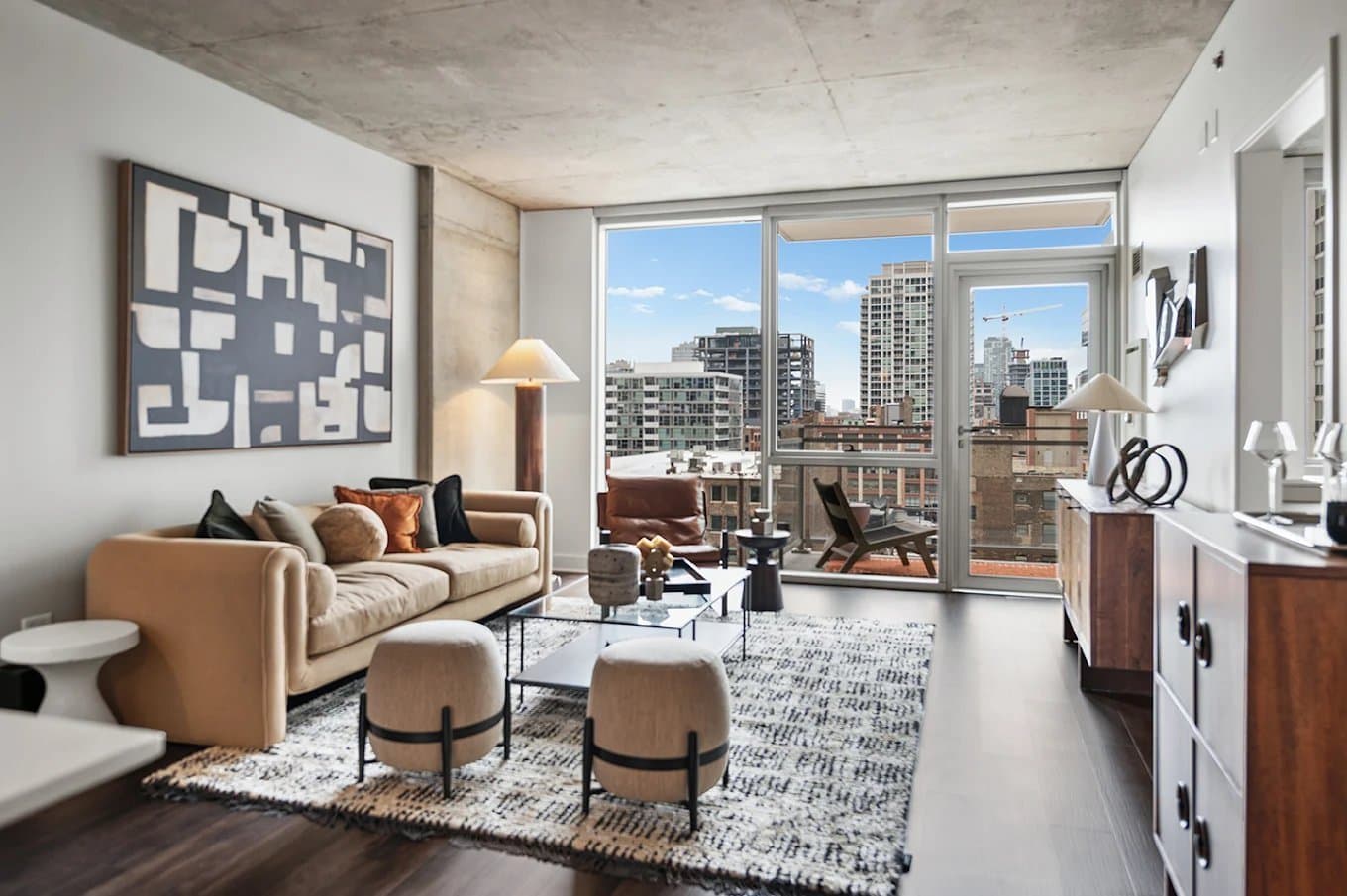 Chicago Condo: 515 N Franklin St