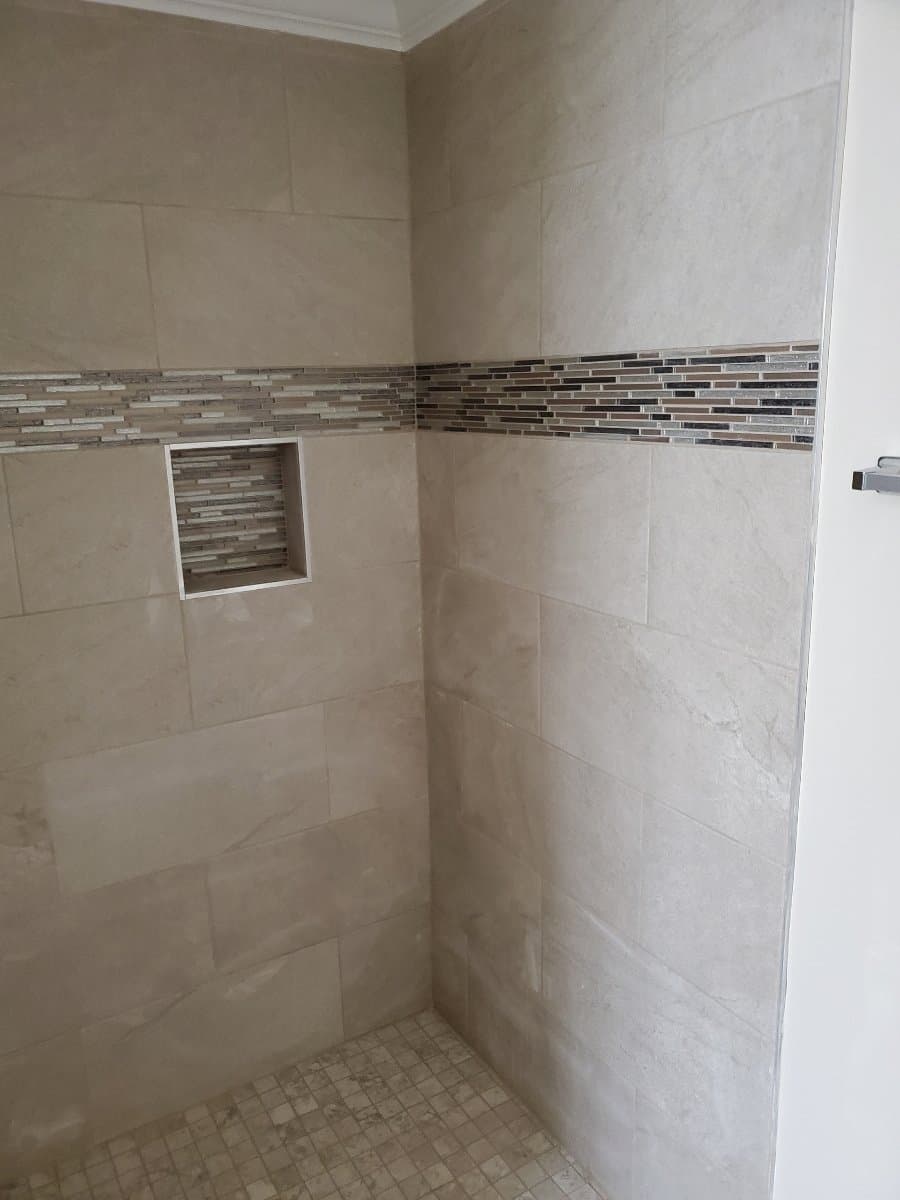 Atlanta House: 954 Harwell St NW