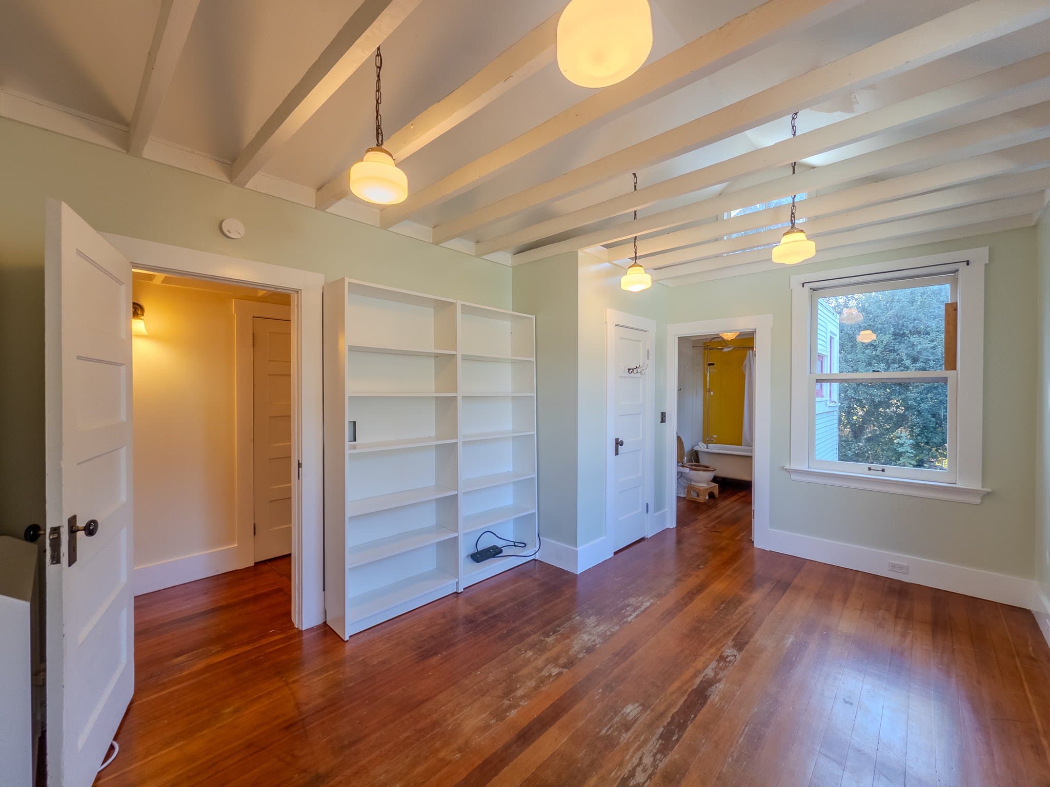 Berkeley House: 1822 Carleton St