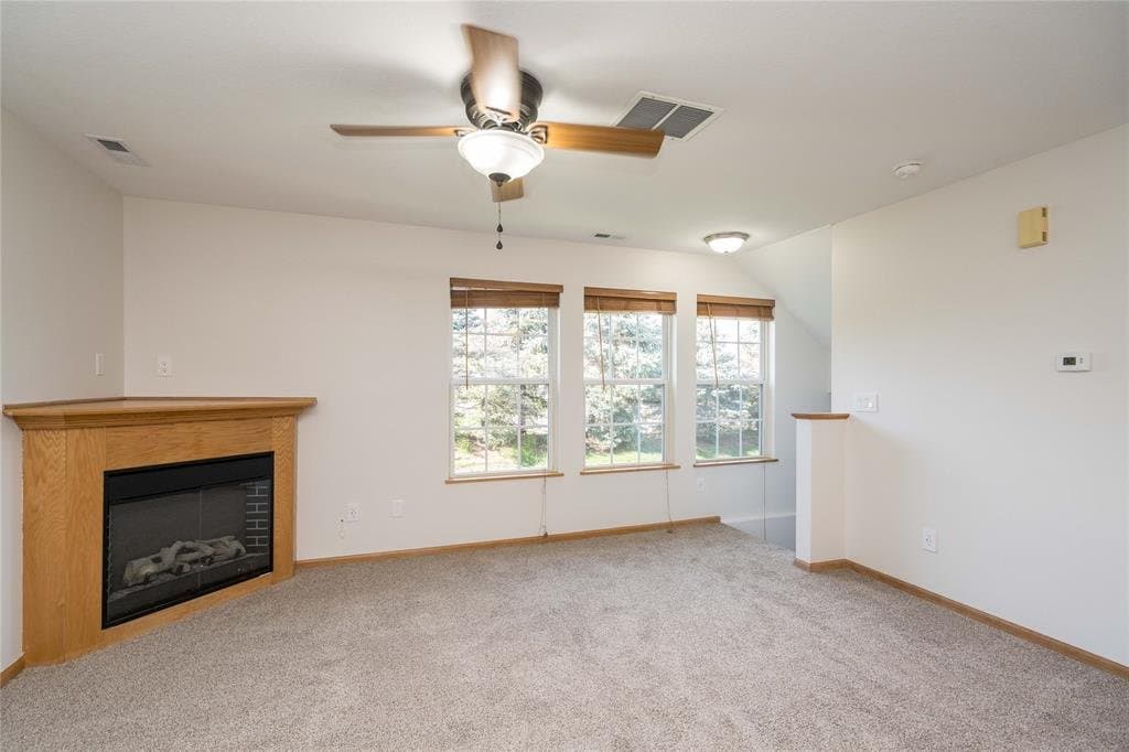 Urbandale Townhome: 15229 Alpine Dr