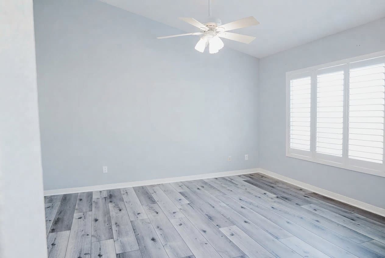 Lancaster House: 42336 Camden Way