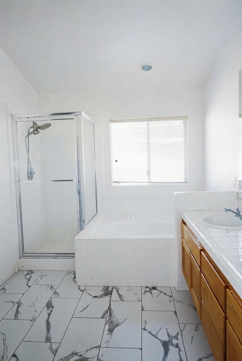 Lancaster House: 42336 Camden Way