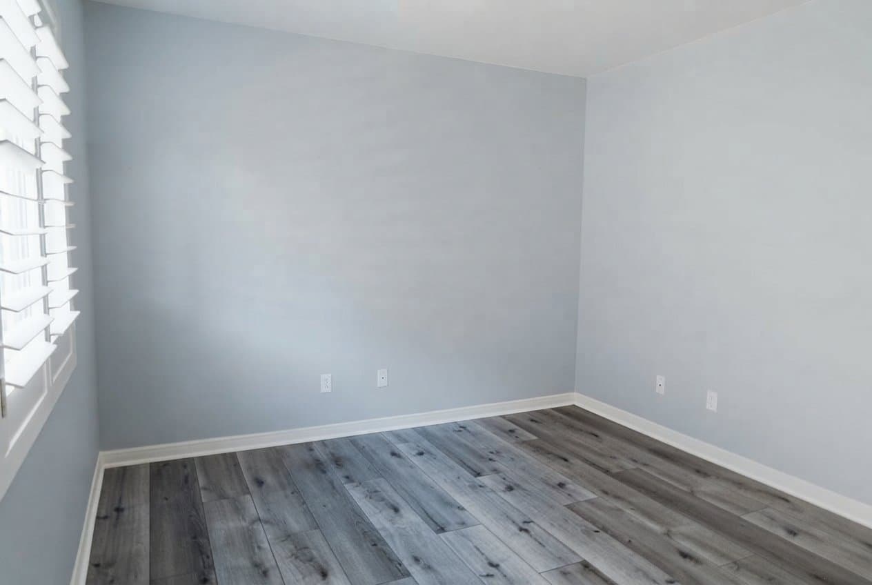 Lancaster House: 42336 Camden Way