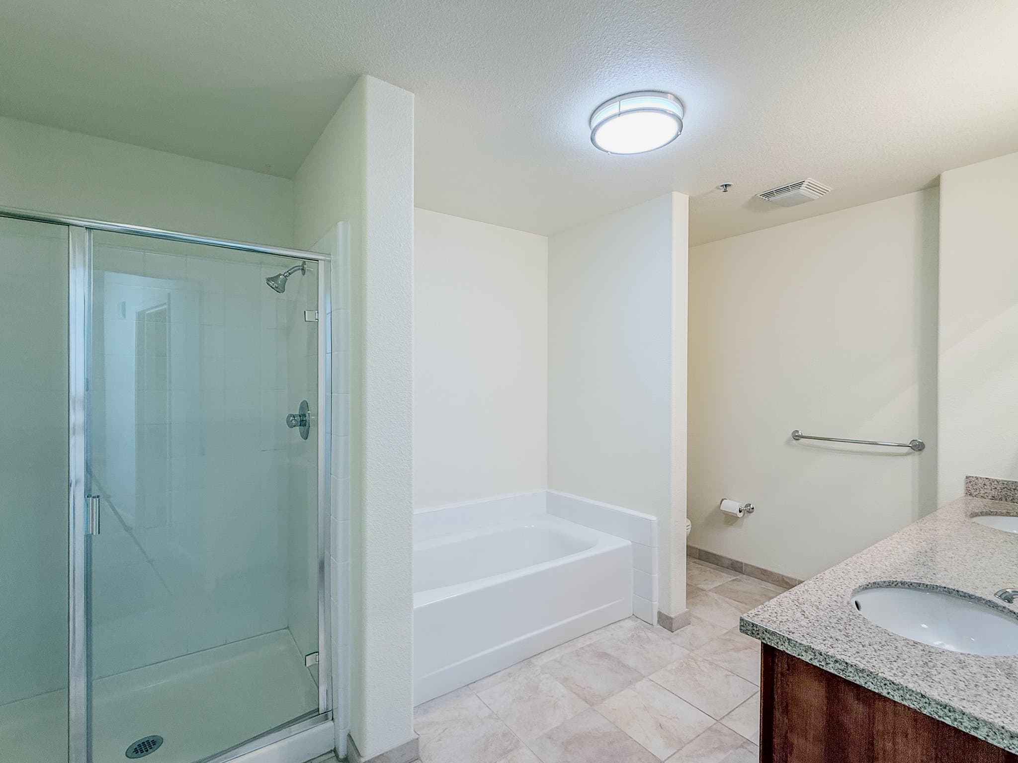 Oakland Condo: 423 7th St