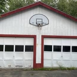 Millinocket House: 414 Katahdin