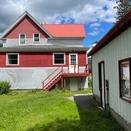 Millinocket House: 414 Katahdin