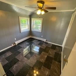 Millinocket House: 32 b Knox