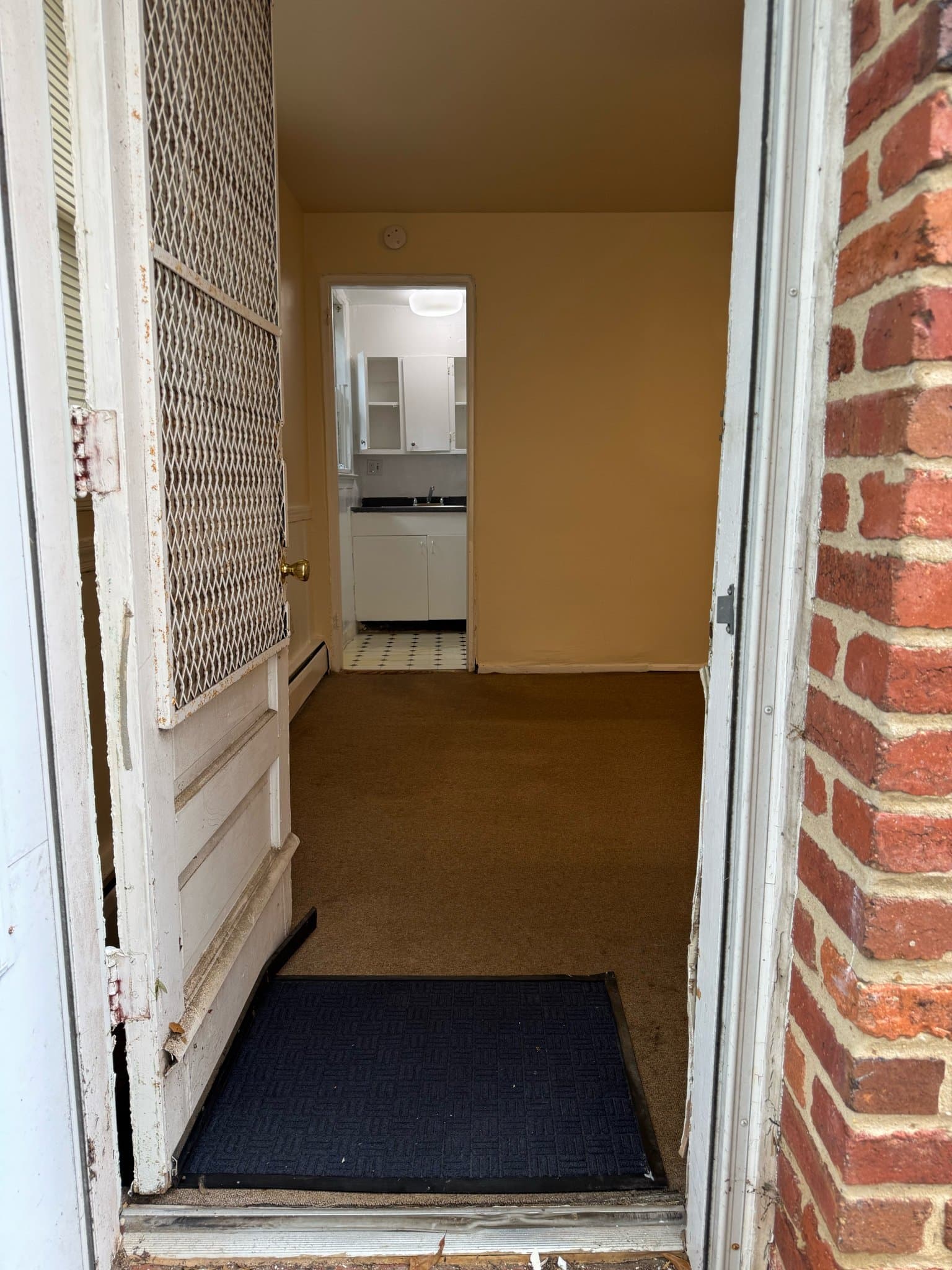 Washington Condo: 2716 Wisconsin Ave NW