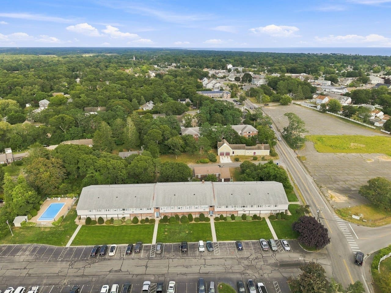 Dennis Port Condo: 174 Upper County Rd