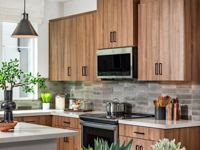 San Diego Single Room: 10202 Vista Lusardi