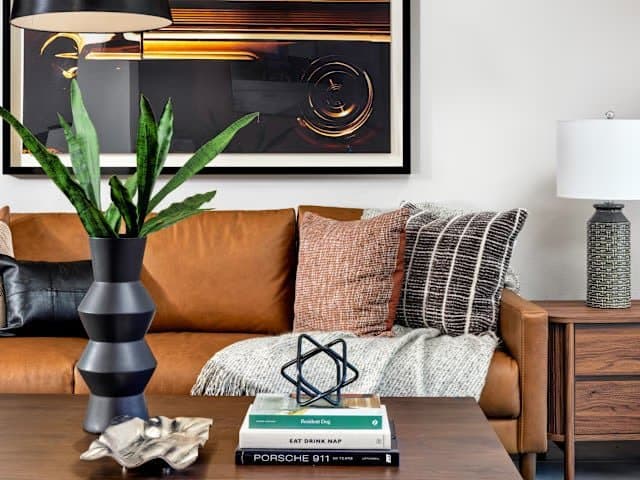San Diego Single Room: 10202 Vista Lusardi