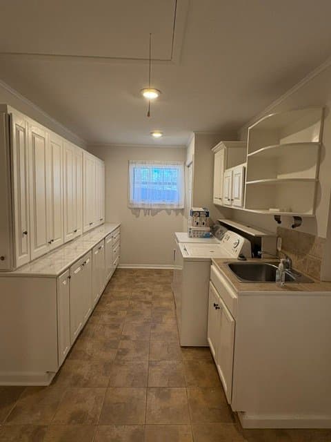 Ocala House: 7000 SW 3rd Avenue