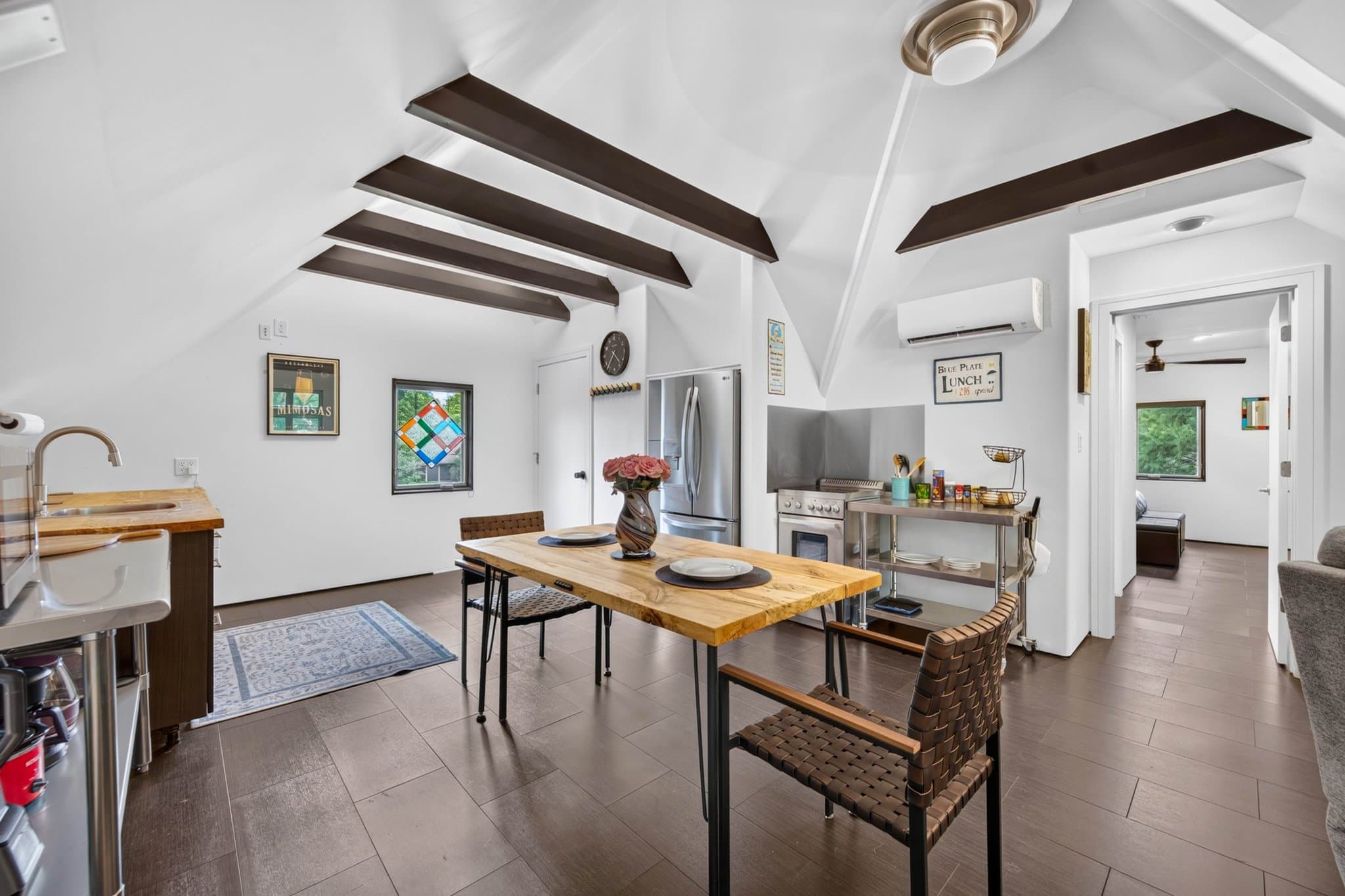 Columbus Apartment: 3625 woodside drive