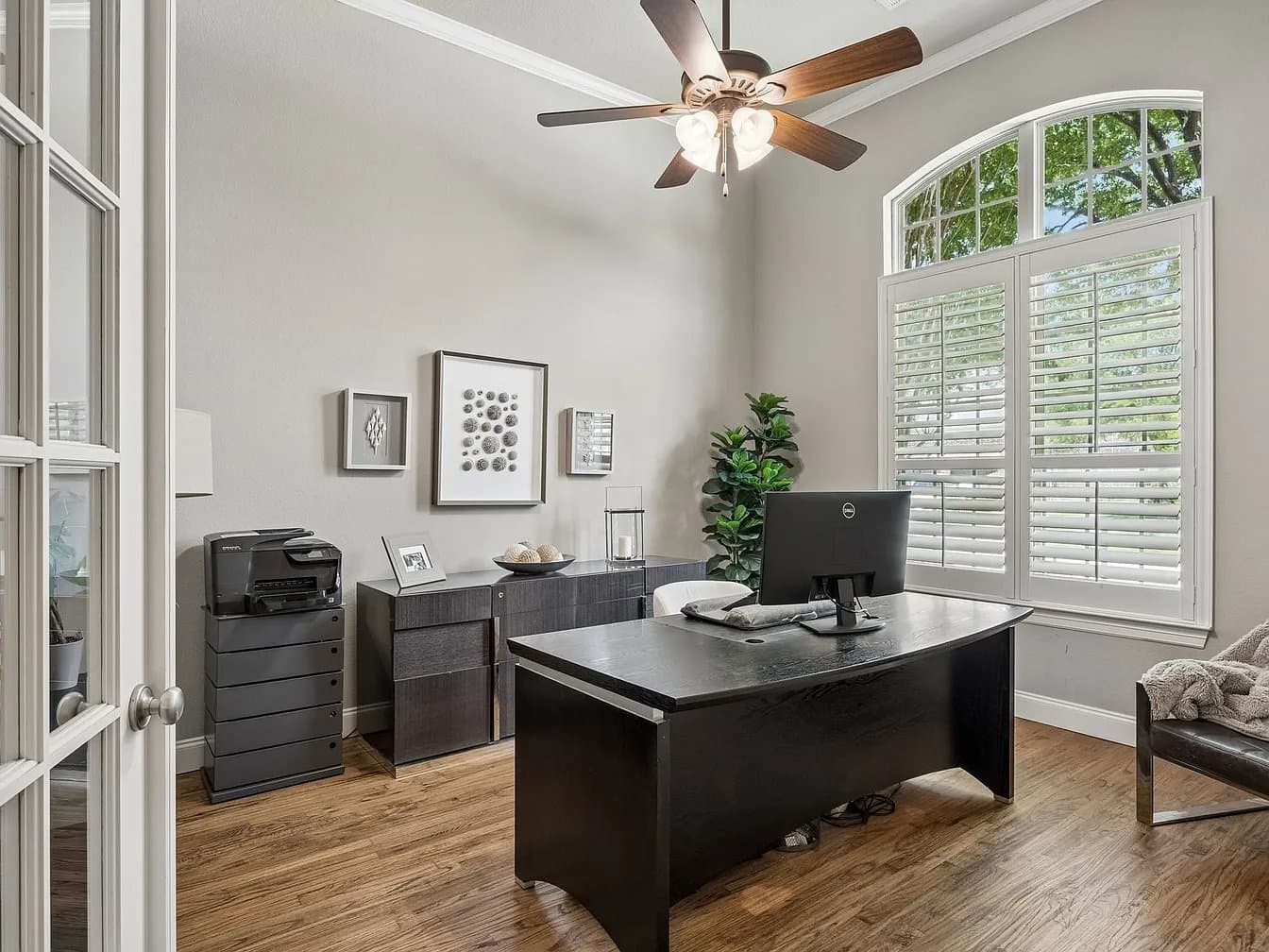 Lantana House: 9004 Cypress Creek Rd