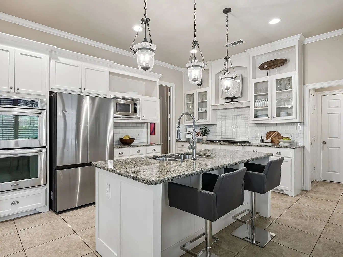 Lantana House: 9004 Cypress Creek Rd