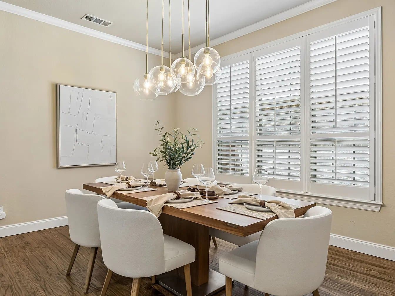 Lantana House: 9004 Cypress Creek Rd