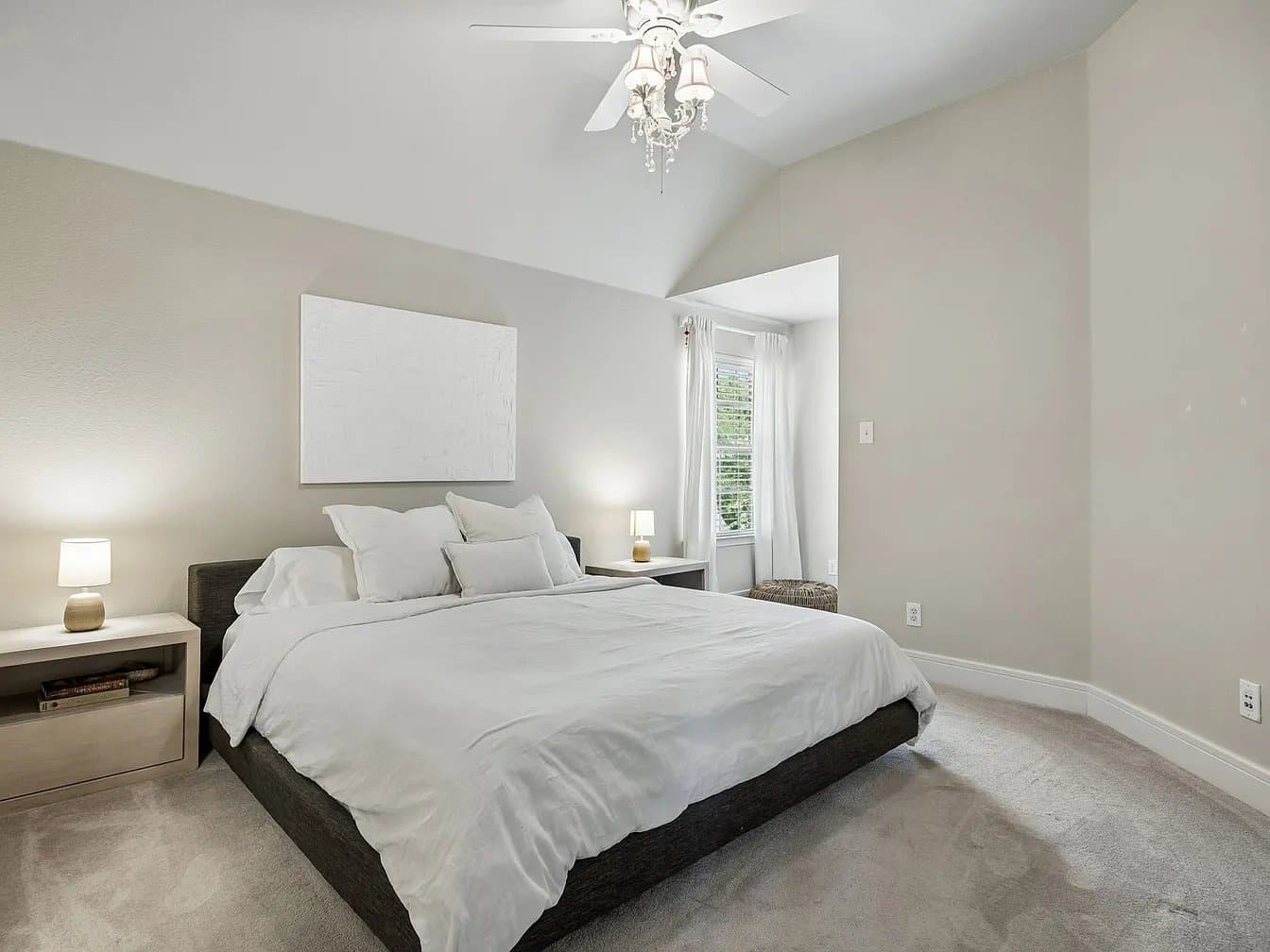 Lantana House: 9004 Cypress Creek Rd