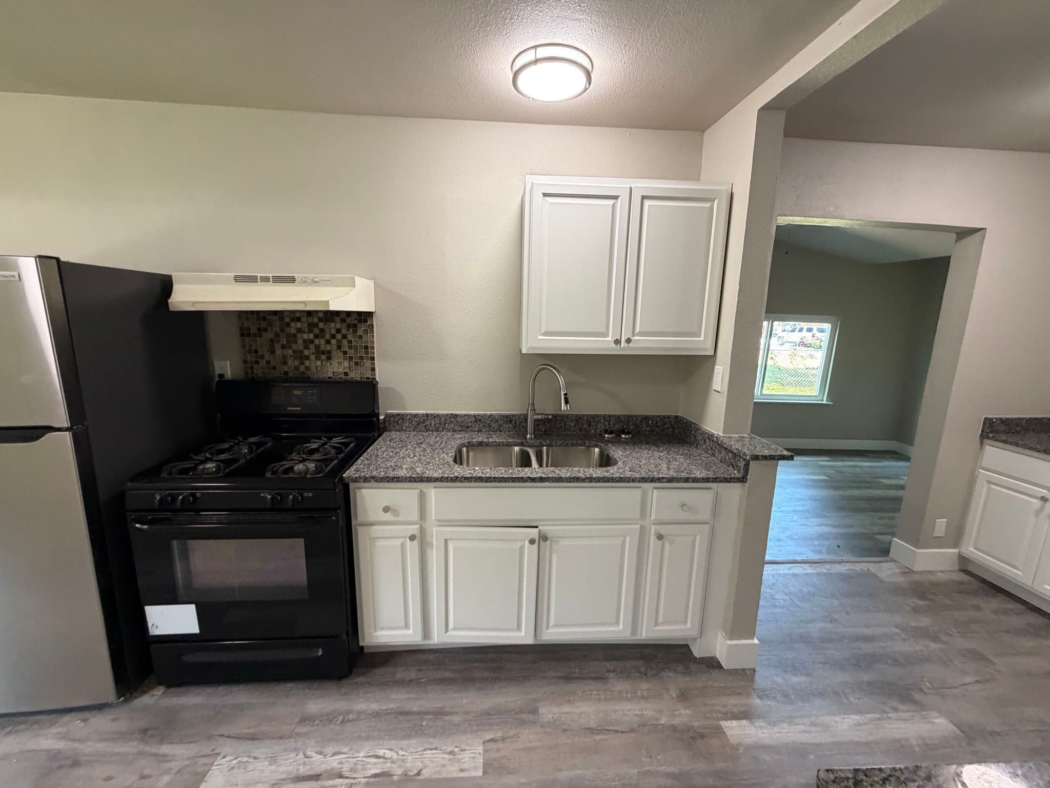 San Antonio House: 106 Knollwood