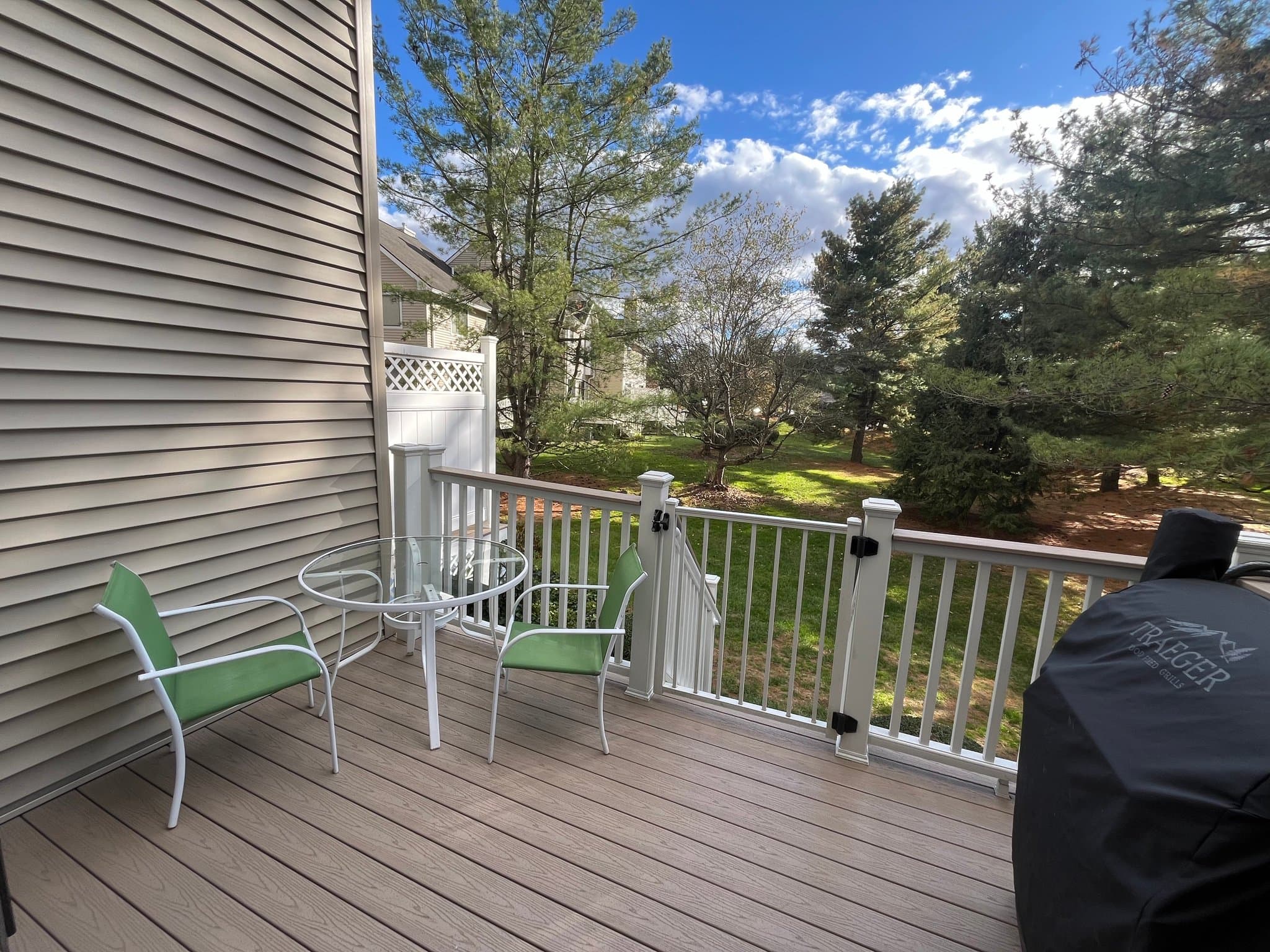 Newington Condo: 62 Fox Run Court