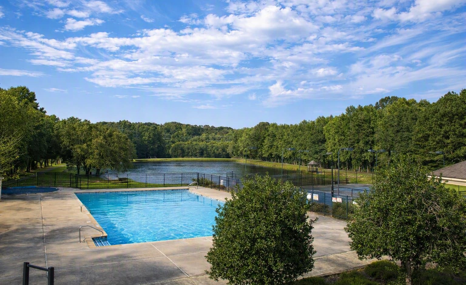 Jonesboro House: 696 Tara Rd