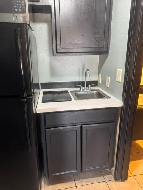 Las Vegas Apartment: 921 Las Vegas Blvd N