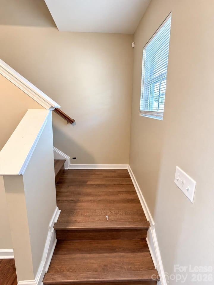 Rock Hill House: 850 Windblown Pl