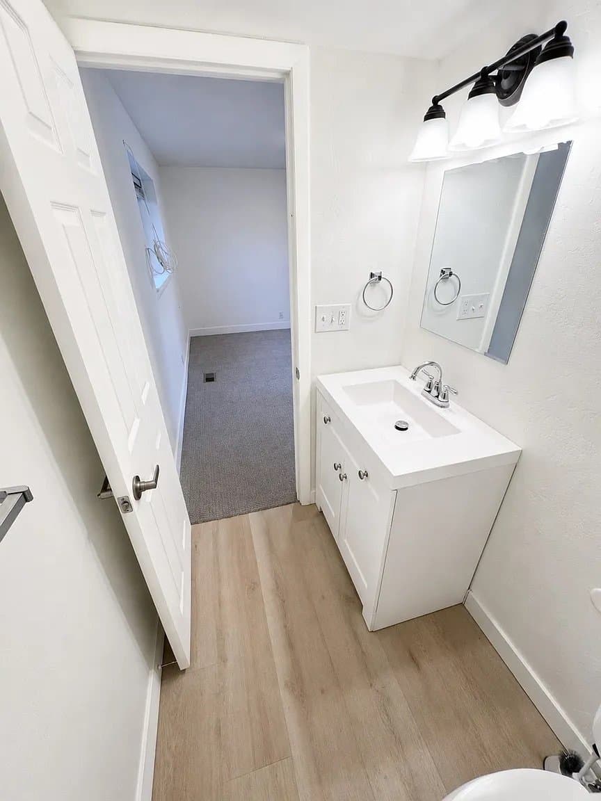 Salt Lake City House: 7223 S 1950 E