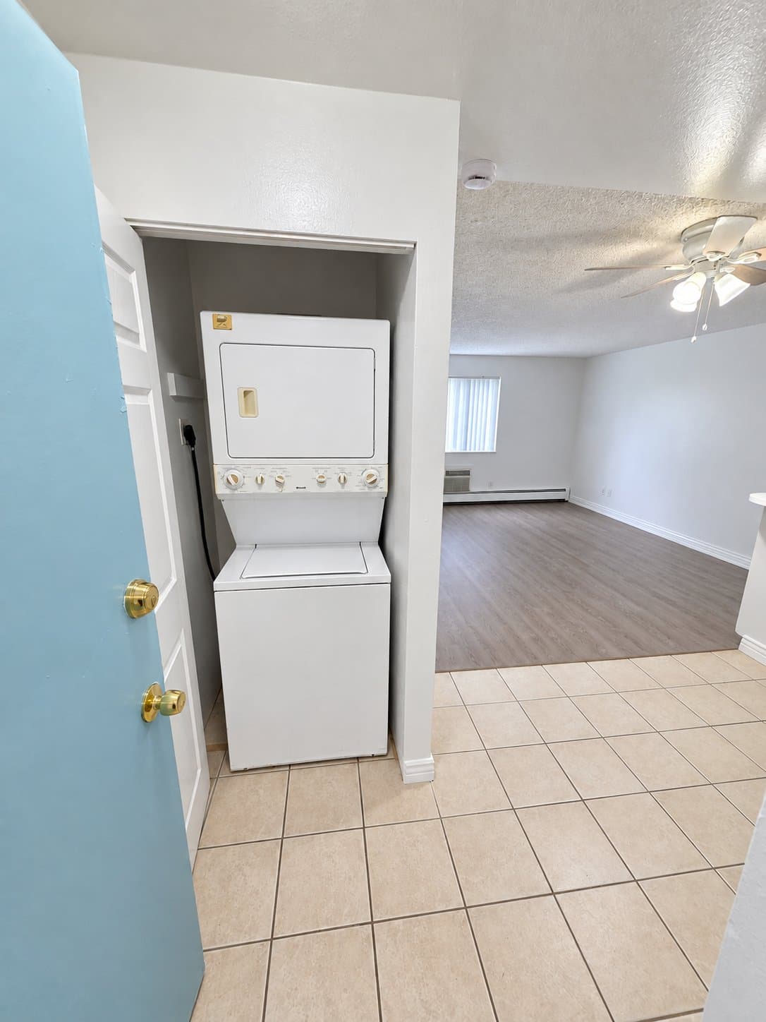 Arvada Apartment: 6087 Wadsworth Blvd.
