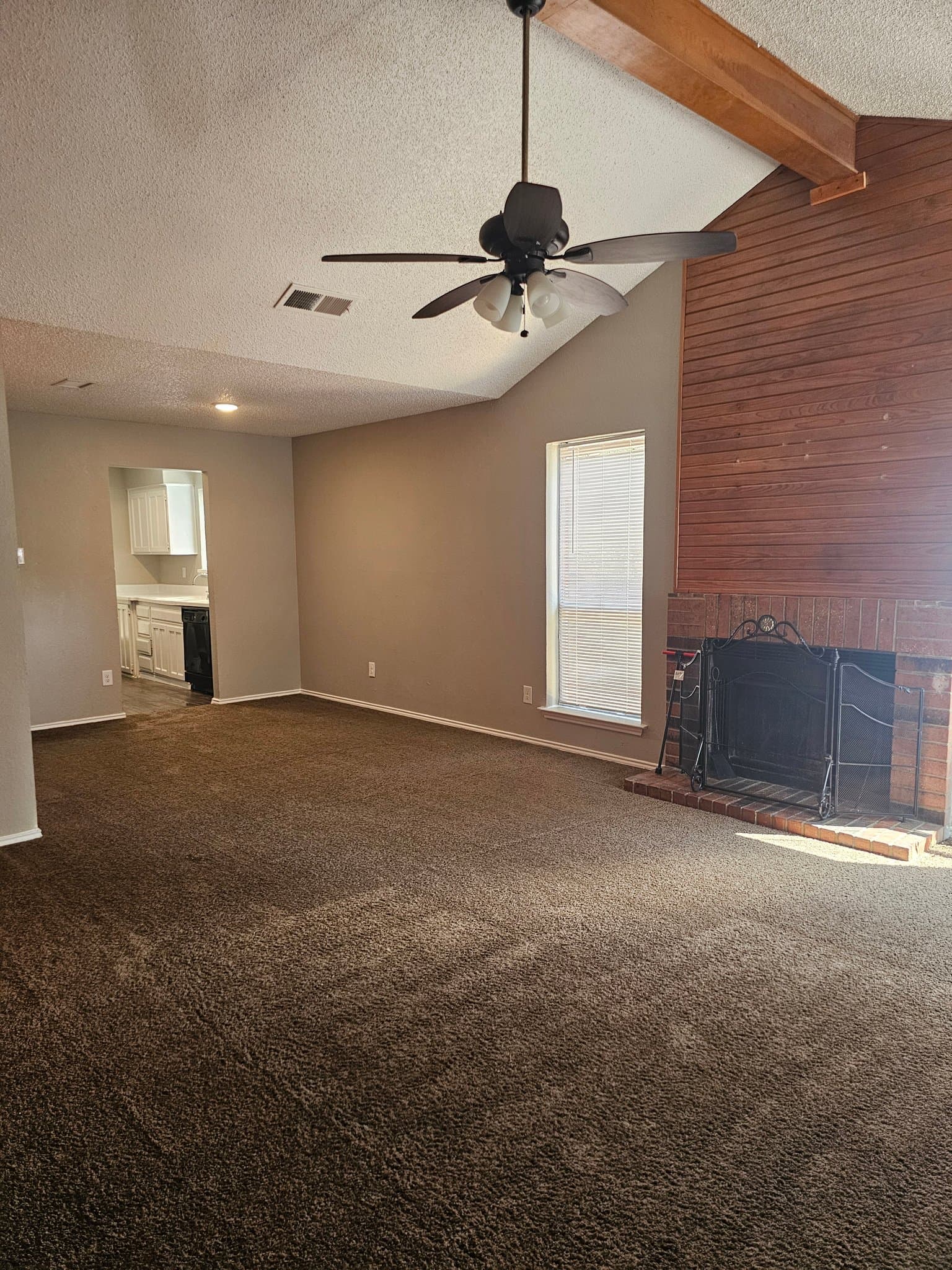 Arlington Townhome: 1815 Sheehan Ct