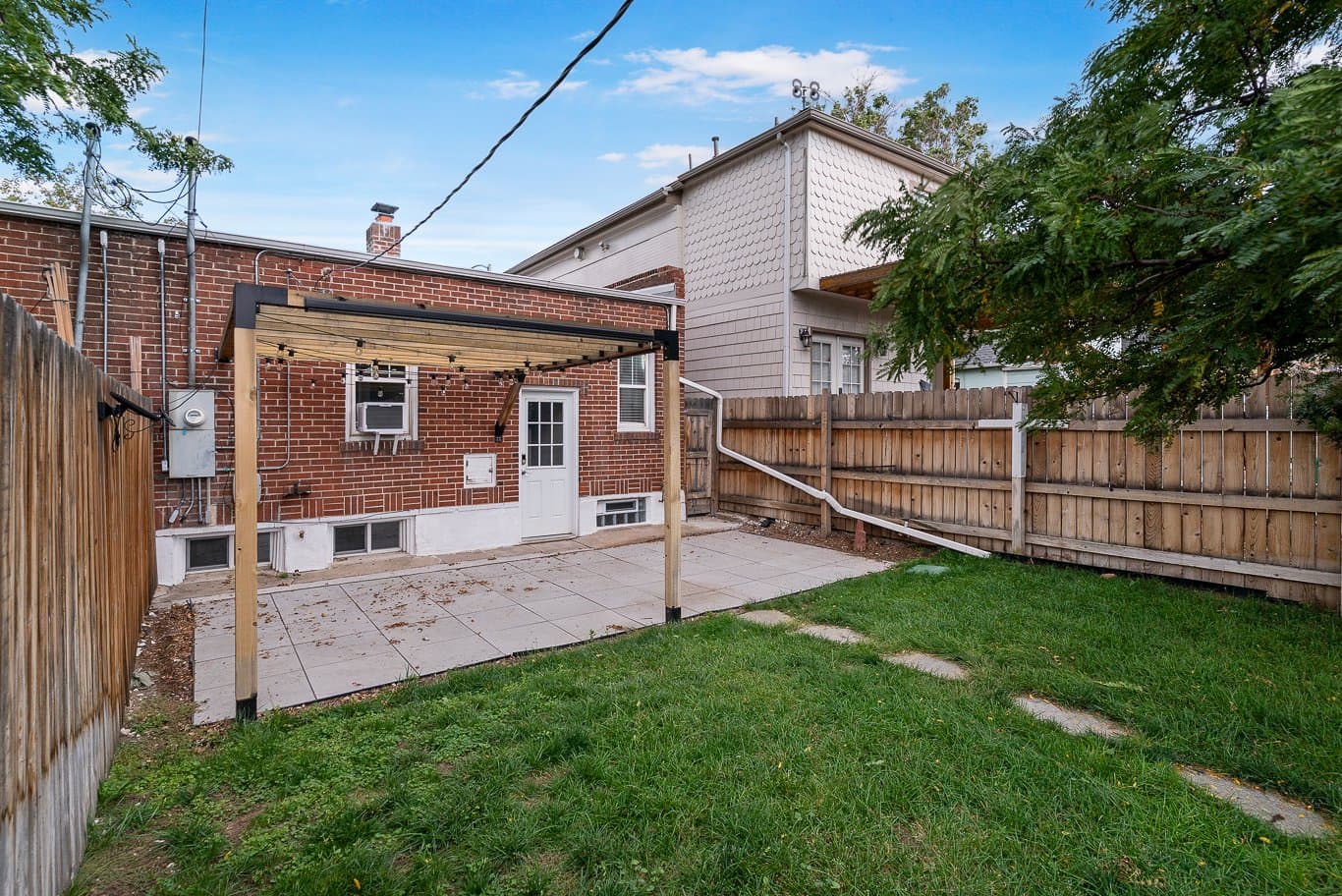 Denver Townhome: 645 S Lincoln St