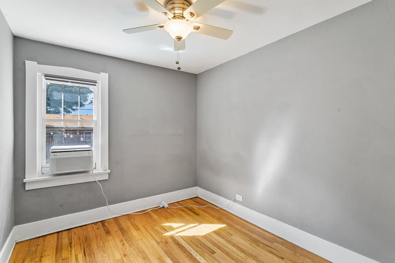 Denver Townhome: 645 S Lincoln St