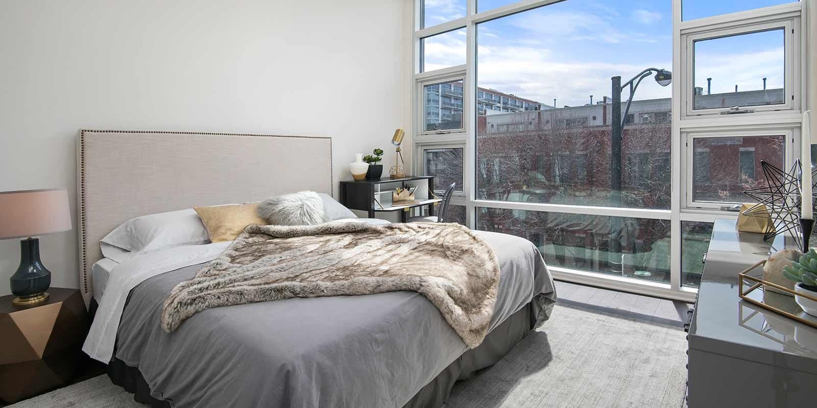 Chicago Condo: 1119 W Madison St