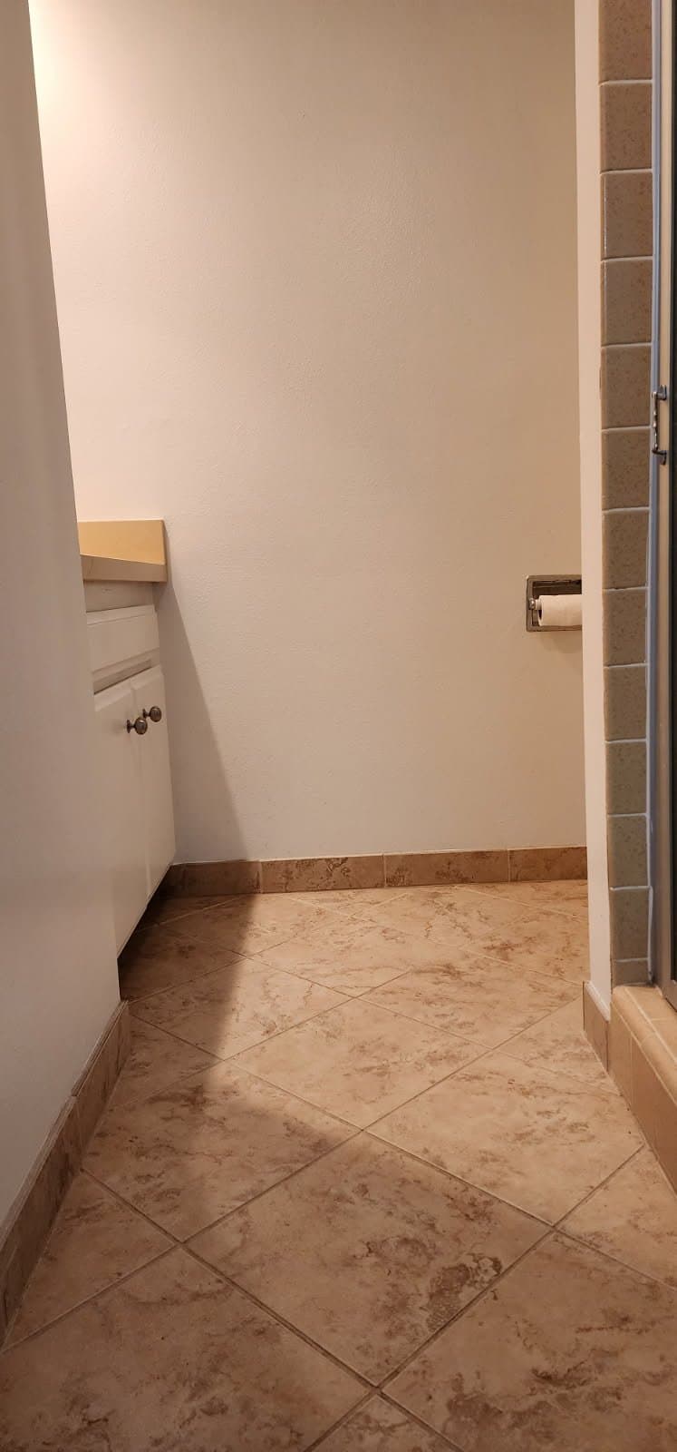 Redondo Beach Townhome: 714 N. Irena Ave.