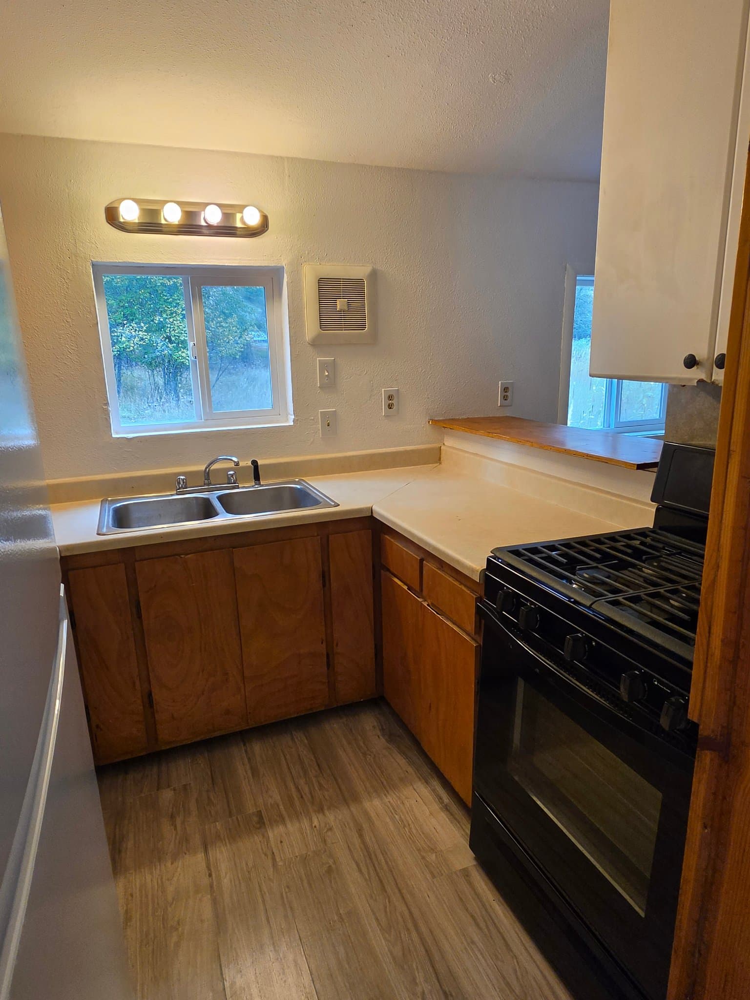 Libby House: 655 Flower Creek